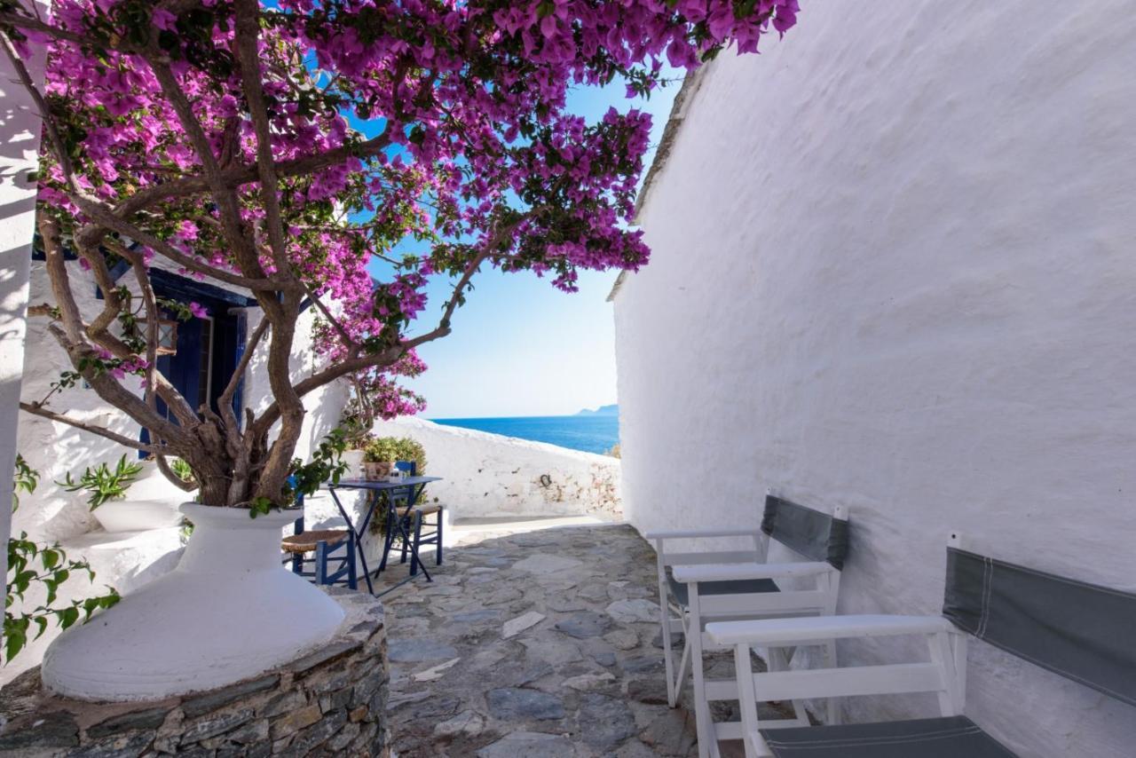 Villea Seaview Apartments Skopelos Town Exterior photo